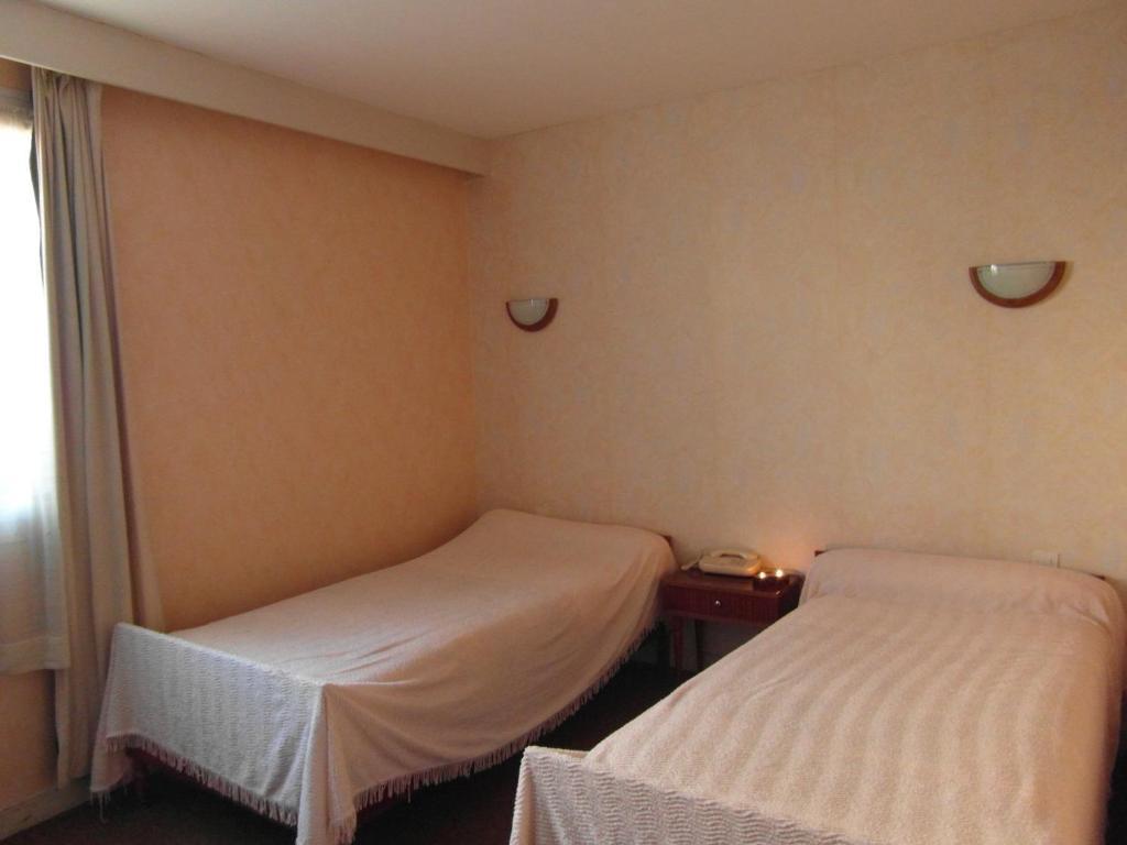 Hotel Restaurant Le Perigord Maurs Номер фото
